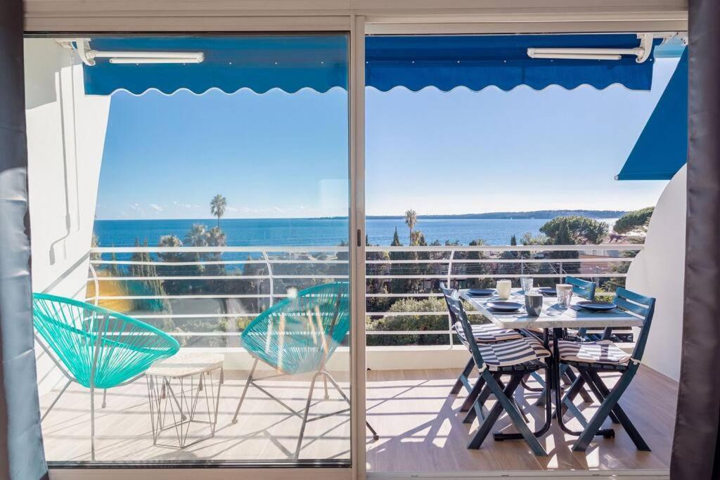 Apartment With Panoramic Sea View, Walk To The Beach - Marechal Juin By Halldis Канны Экстерьер фото